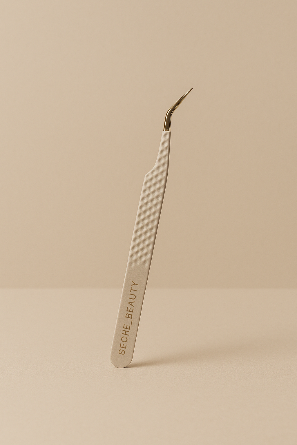 Diamond curved long isolation tweezer