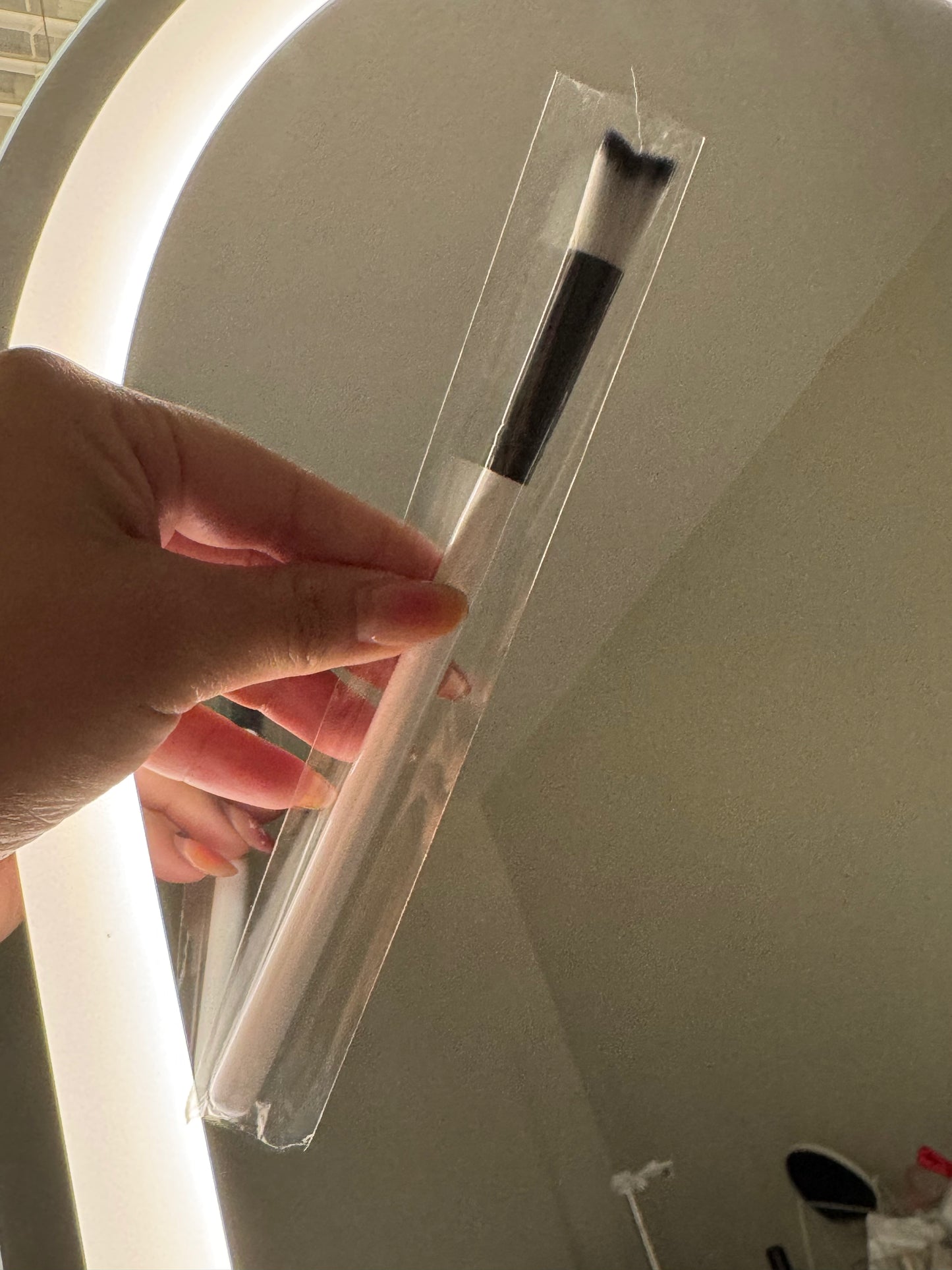 Lash cleaning brush