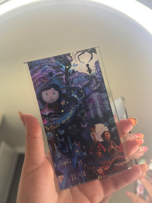Coraline lash tile